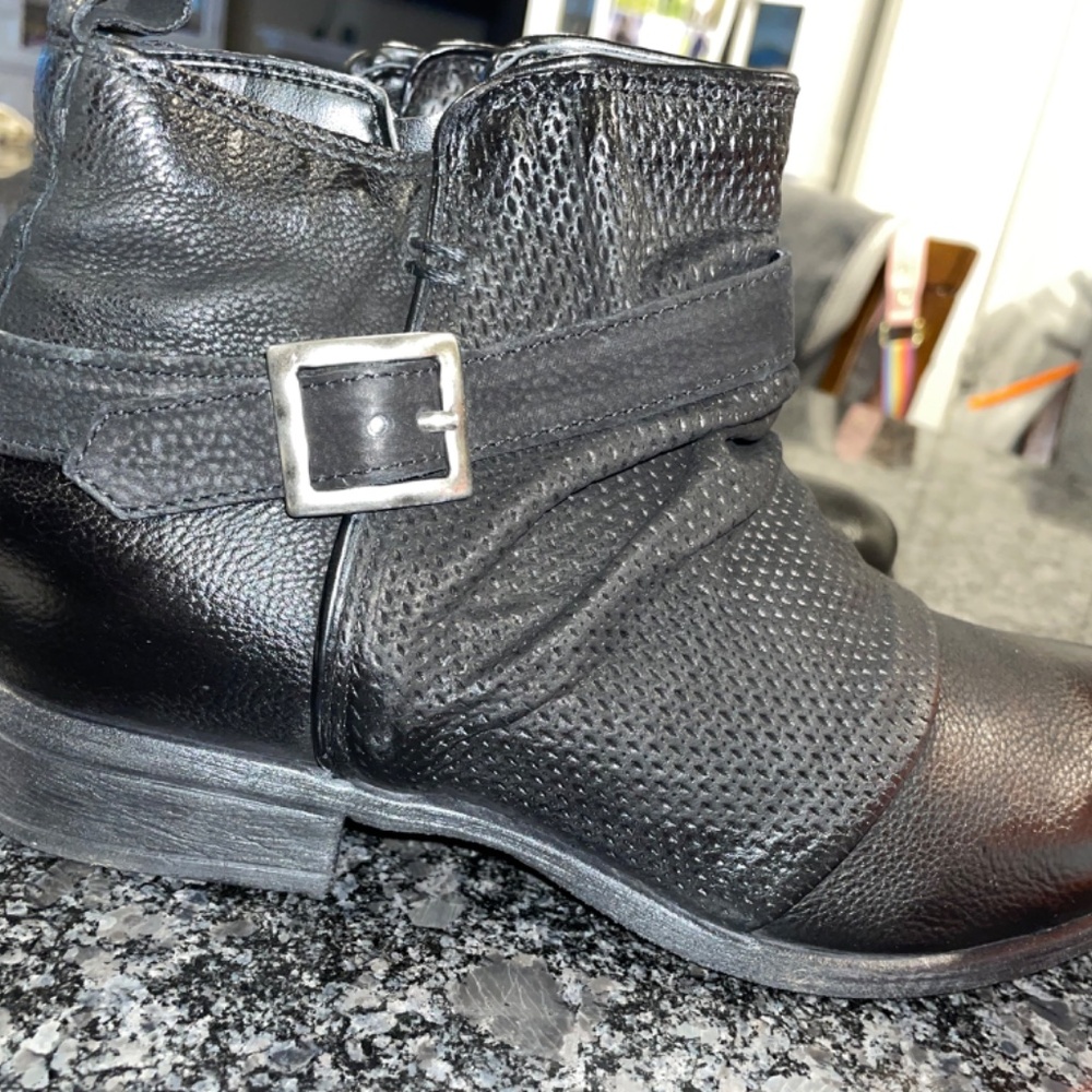 Miz Mooz NYC Leather Ankle Boots with Buckle - Suzy EU39 US Size 8.5-9 - Picture 8 of 12